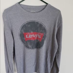 Mens long sleeved Levi shirt